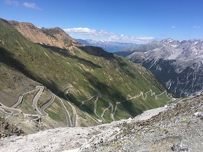 Il PASSO dello STELVIO torna ad entusiasmare